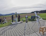Eine ganze Armada an Teleskopen haben die Mitglieder f&uuml;r den Astronomietag aufgeboten!