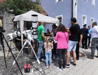 Betrieb am Stand der Sternwarte (3) Betrieb am Stand der Sternwarte (3)