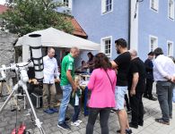 Betrieb am Stand der Sternwarte (2) Betrieb am Stand der Sternwarte (2)