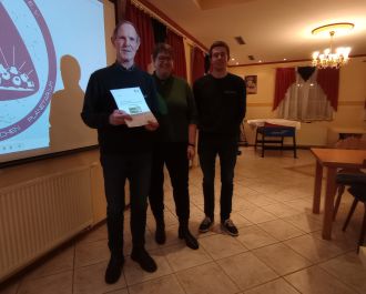 &Uuml;berreichung der goldenen Ehrenamtskarte an unseren Ehrenvorsitzenden Hans K&ouml;ppl