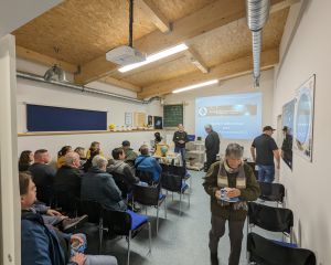 Wegen des schlechten Wetters zur Mondfinsternis konzentrierte sich das Interesse auf das Vortrags- und Planetariumsprogramm...