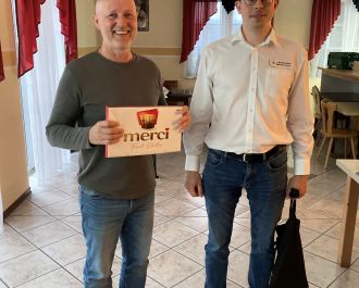 Vorsitzender Thomas Zimmermann verabschiedet das langj&auml;hrige und verdiente Vorstandsmitglied Wolfgang Horn