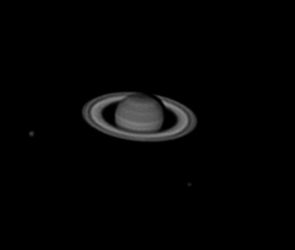 Saturn mit Monden