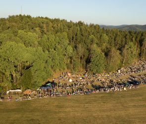Beobachtung der Sonnenfinsternis &ndash; von oben (2)